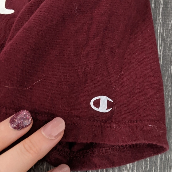 👕CHAMPION - Graphic T - Picture 3 of 7